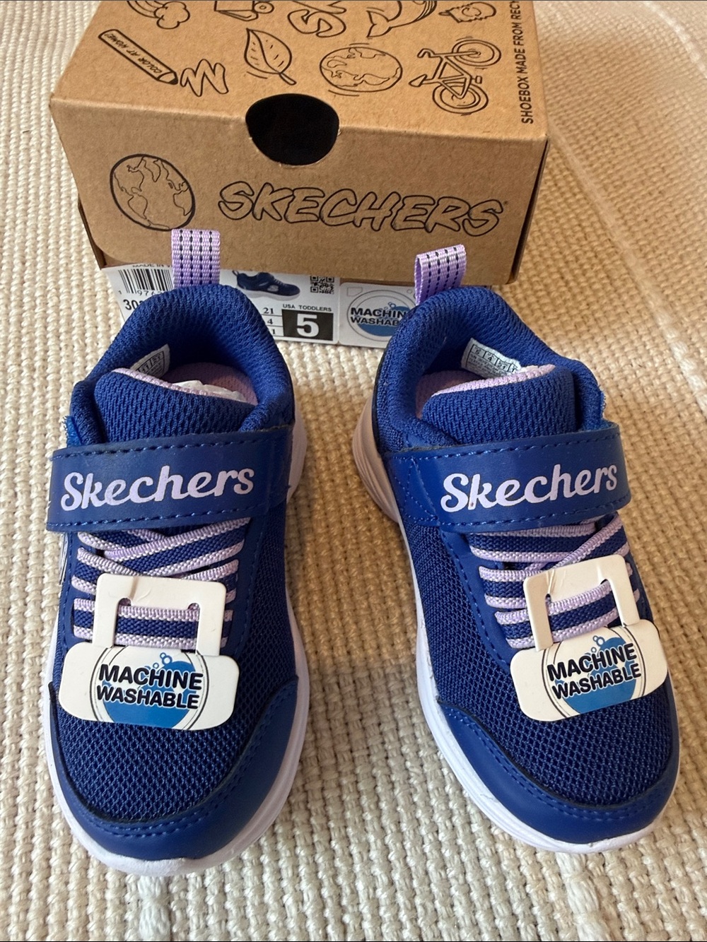 NEW Skechers Dreamy Dancer Friendship Vibes Baby Toddler Sneakers Shoes Size 5